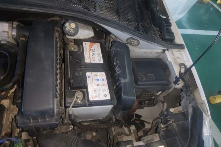 Used Peugeot 301 2016 1.6L Automatic Comfort Edition Engine Bay Left