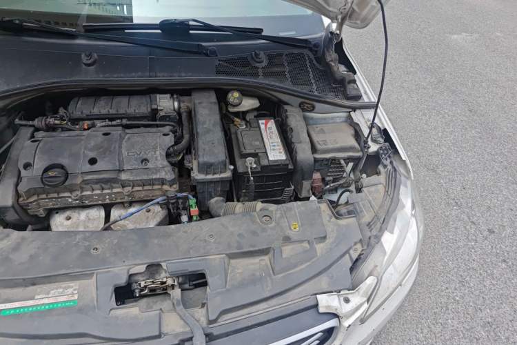 Used Peugeot 301 2016 1.6L Manual Comfort Edition Engine Bay Left