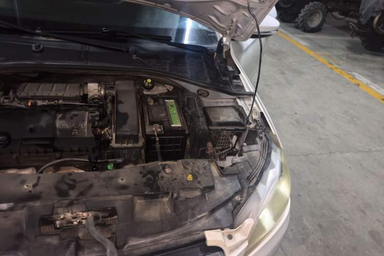 Used Peugeot 301 2016 1.6L Automatic Comfort Edition Engine Bay Left