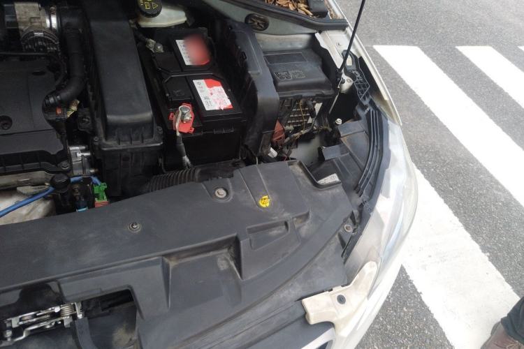 Used Peugeot 301 2016 1.6L Automatic Comfort Edition Engine Bay Left