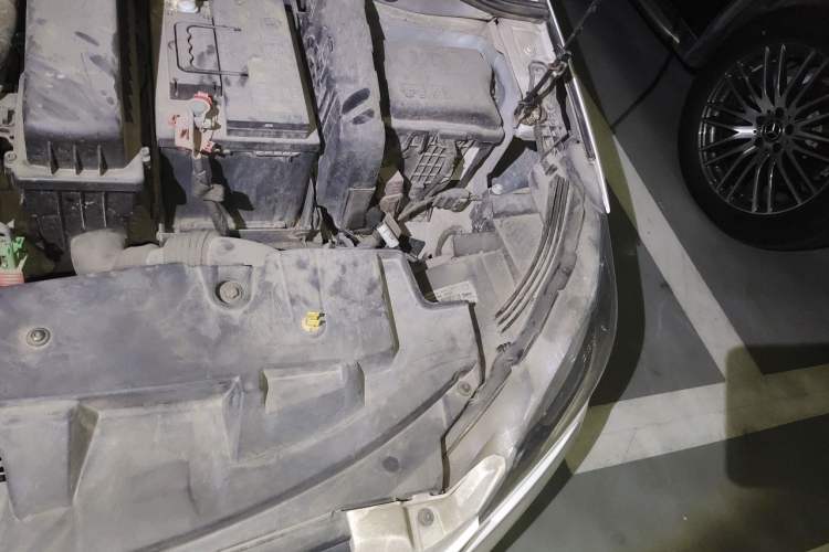 Used Peugeot 301 2016 1.6L Automatic Comfort Edition Engine Bay Left