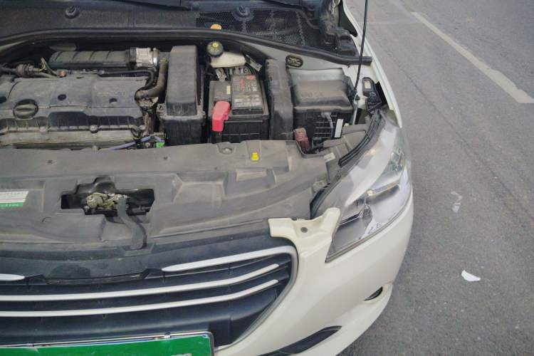 Used Peugeot 301 2016 1.6L Manual Comfort Edition Engine Bay Left