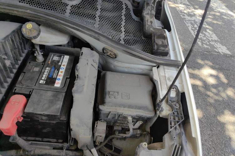 Used Peugeot 301 2016 1.6L Automatic Comfort Edition Engine Bay Left