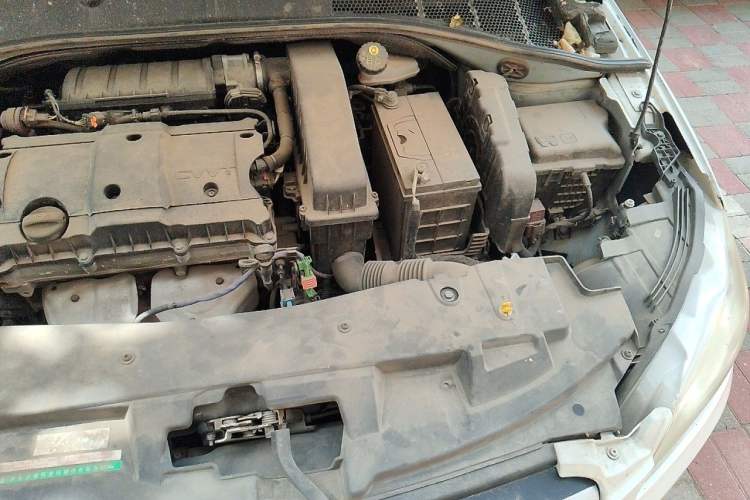 Used Peugeot 301 2016 1.6L Manual Comfort Edition Engine Bay Left