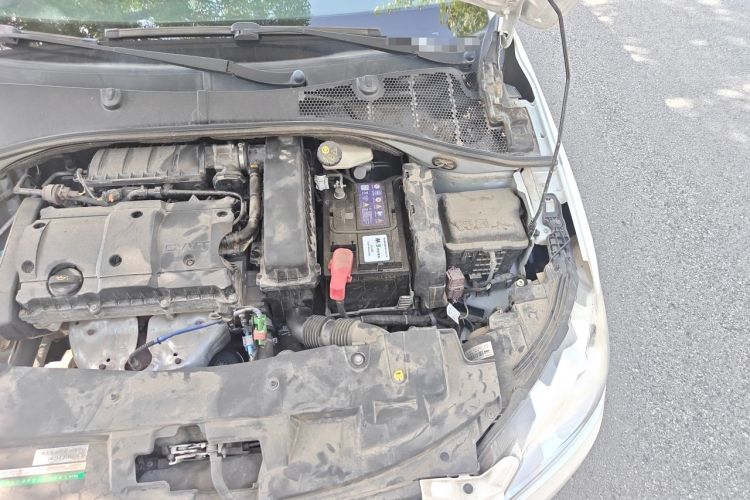 Used Peugeot 301 2016 1.6L Manual Comfort Edition Engine Bay Left