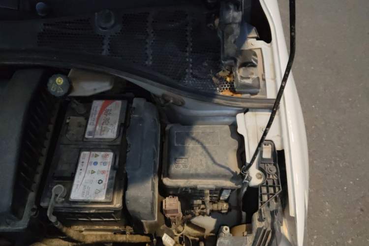 Used Peugeot 301 2016 1.6L Automatic Comfort Edition Engine Bay Left