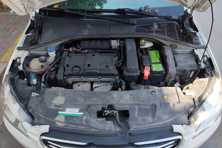 Used Peugeot 301 2016 1.6L Manual Comfort Edition Engine Bay