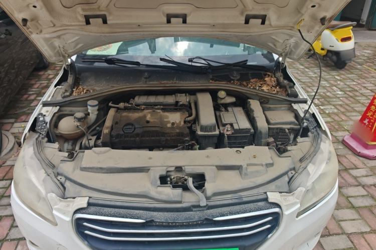 Used Peugeot 301 2016 1.6L Manual Comfort Edition Engine Bay