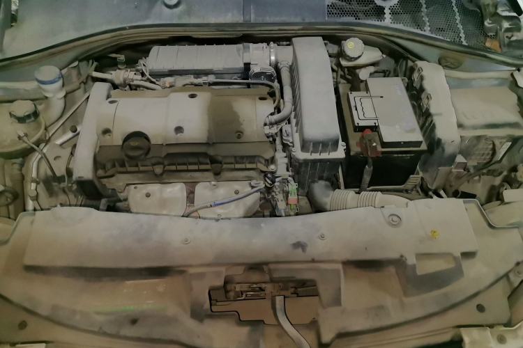 Used Peugeot 301 2016 1.6L Manual Comfort Edition Engine Bay
