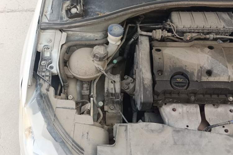 Used Peugeot 301 2016 1.6L Manual Comfort Edition Engine Bay Right