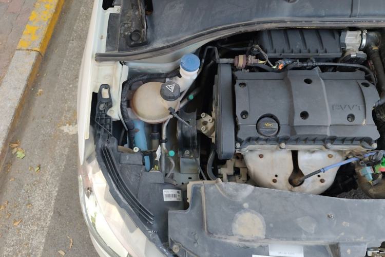 Used Peugeot 301 2016 1.6L Manual Comfort Edition Engine Bay Right