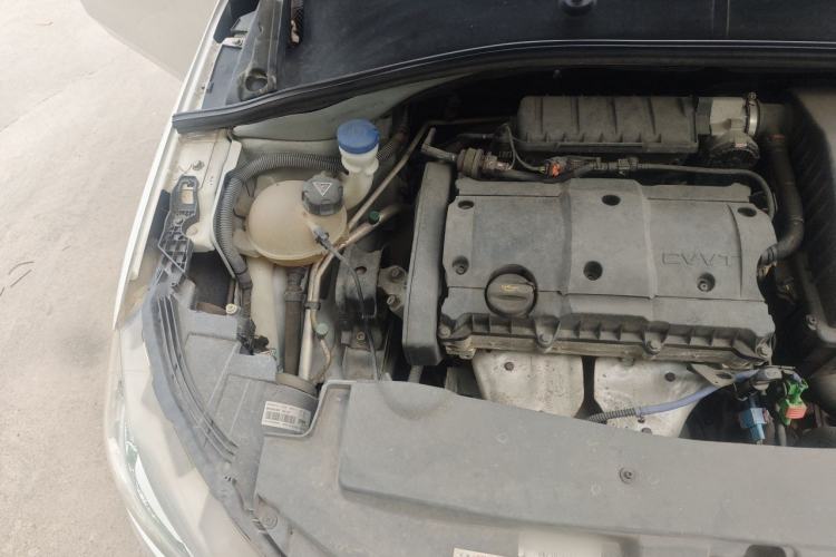 Used Peugeot 301 2016 1.6L Automatic Comfort Edition Engine Bay Right