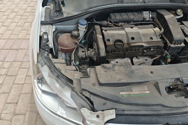Used Peugeot 301 2016 1.6L Manual Comfort Edition Engine Bay Right