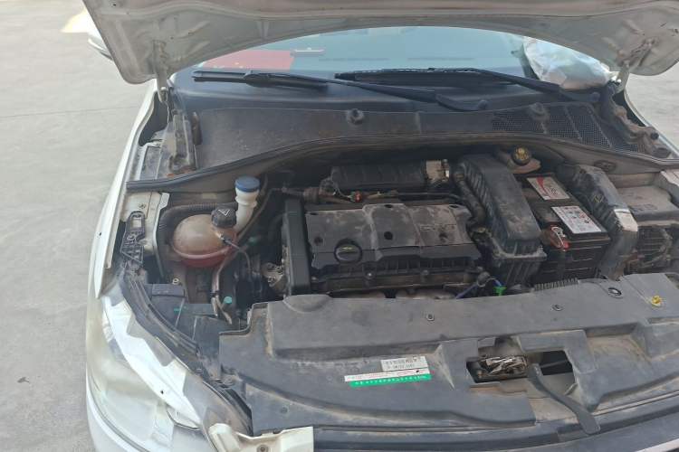 Used Peugeot 301 2016 1.6L Automatic Comfort Edition Engine Bay Right