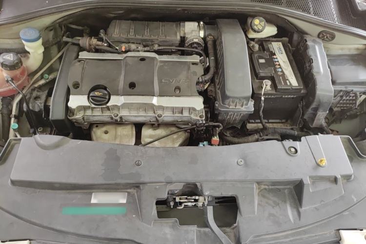 Used Peugeot 301 2016 1.6L Automatic Luxury Edition Engine Bay