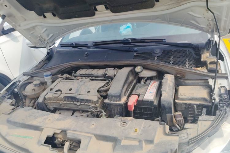 Used Peugeot 301 2016 1.6L Manual Comfort Edition Engine Bay
