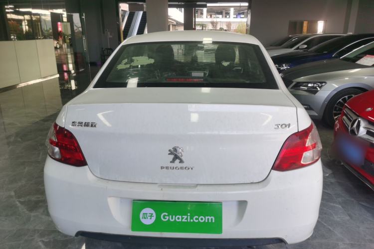 Used Peugeot 301 2016 1.6L Manual Comfort Edition Exterior 4