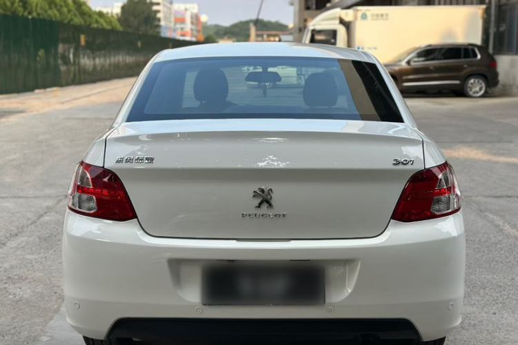 Used Peugeot 301 2016 1.6L Automatic Comfort Edition Exterior 4