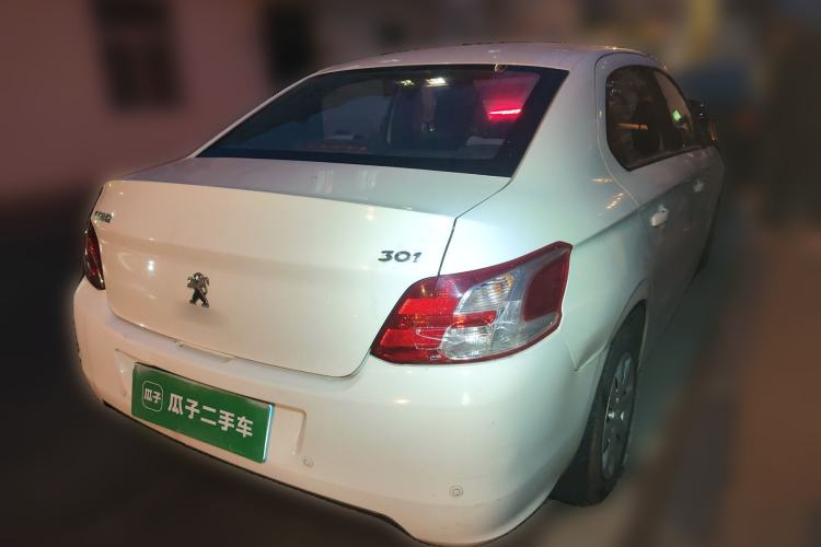 Used Peugeot 301 2016 1.6L Manual Happiness Edition Exterior 5