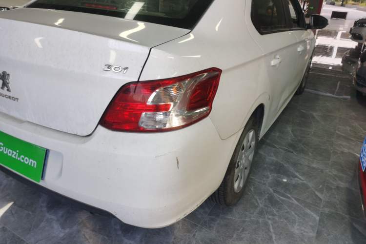 Used Peugeot 301 2016 1.6L Manual Comfort Edition Exterior 6