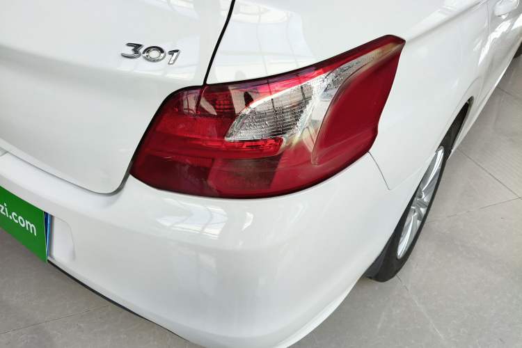 Used Peugeot 301 2016 1.6L Manual Comfort Edition Exterior 6