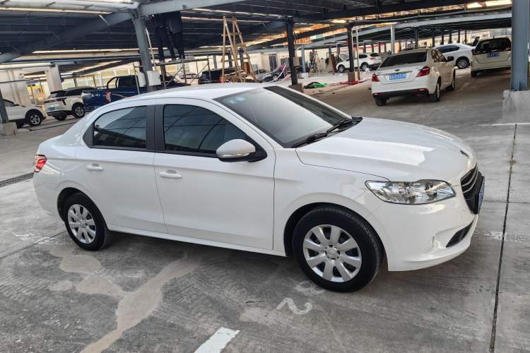 Used Peugeot 301 2016 1.6L Manual Comfort Edition Exterior 7