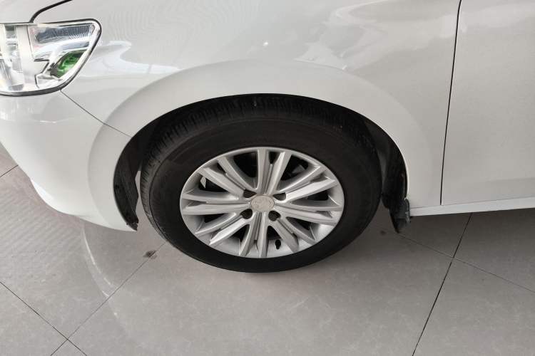 Used Peugeot 301 2016 1.6L Manual Comfort Edition Exterior 7