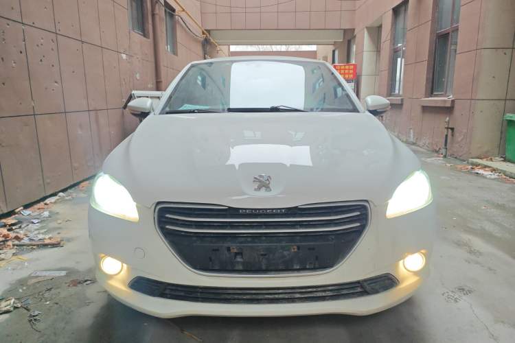 Used Peugeot 301 2016 1.6L Manual Comfort Edition Front