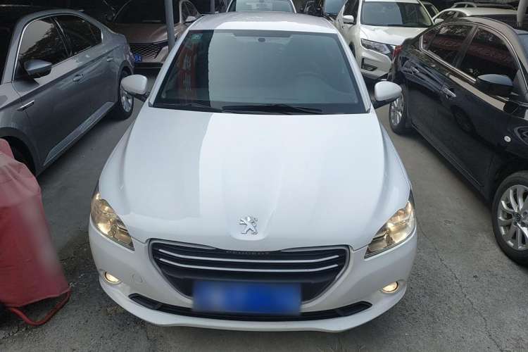 Used Peugeot 301 2016 1.6L Manual Happiness Edition Front
