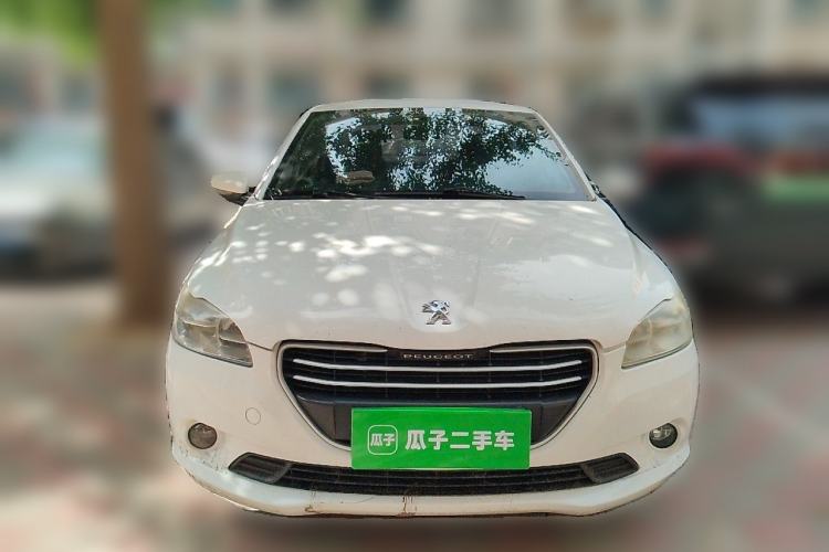 Used Peugeot 301 2016 1.6L Manual Comfort Edition Front