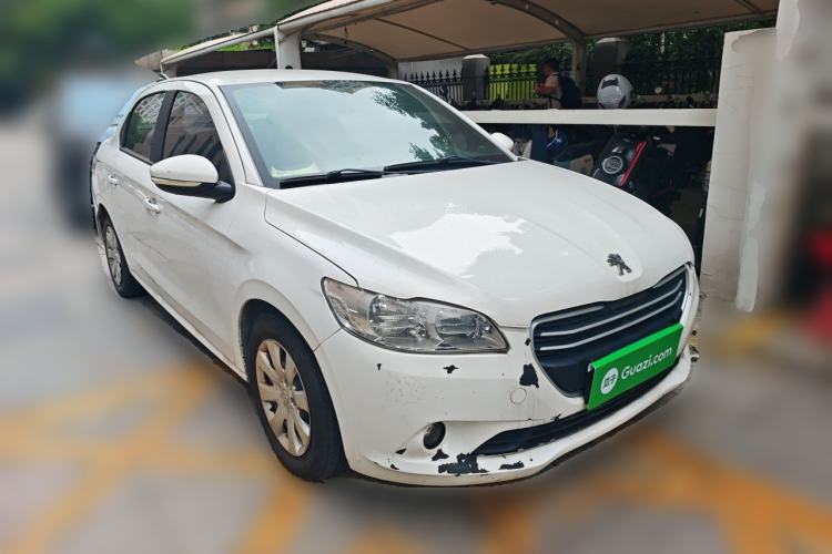 Used Peugeot 301 2016 1.6L Automatic Comfort Edition Front Right 45 Deg