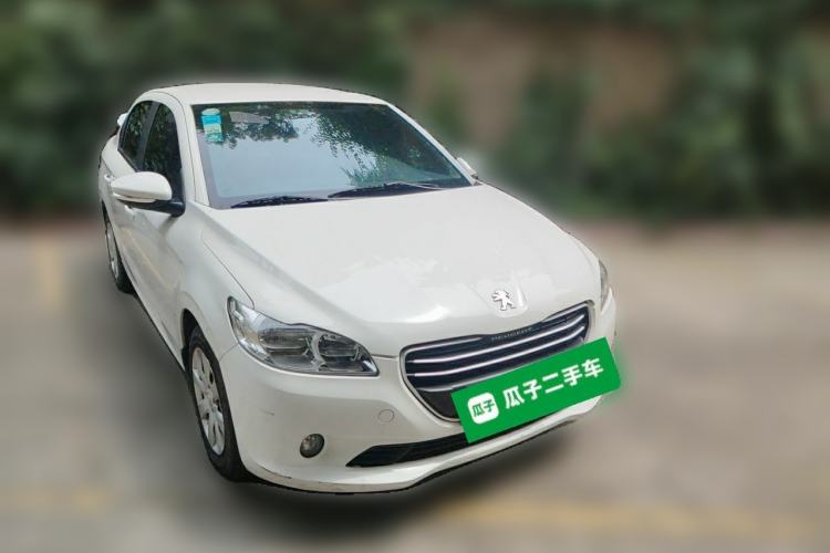 Used Peugeot 301 2016 1.6L Manual Comfort Edition Front Right 45 Deg