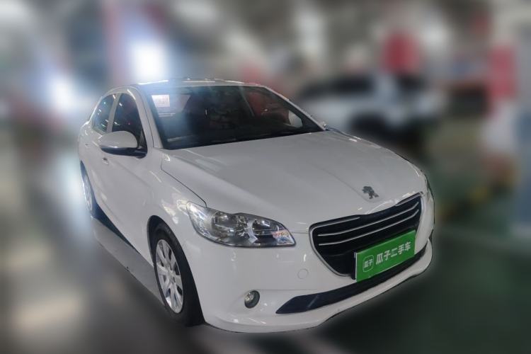 Used Peugeot 301 2016 1.6L Automatic Comfort Edition Front Right 45 Deg