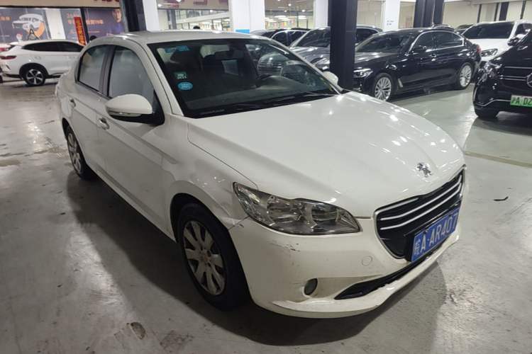 Used Peugeot 301 2016 1.6L Manual Comfort Edition Front Right 45 Deg