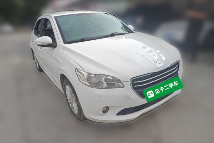 Used Peugeot 301 2016 1.6L Manual Comfort Edition Front Right 45 Deg