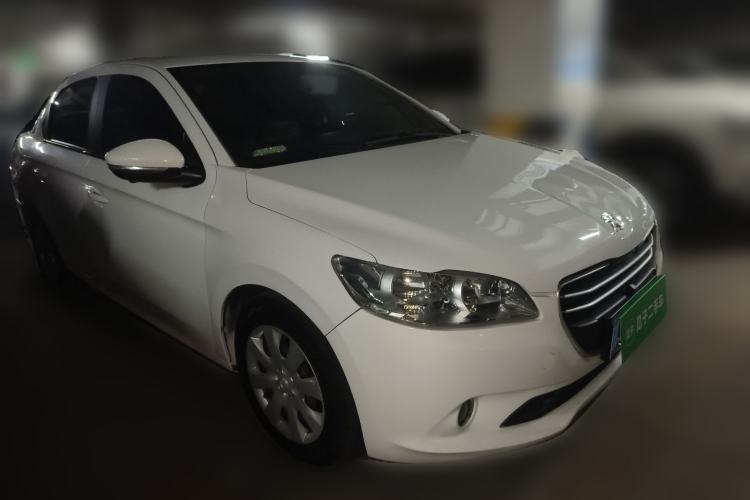 Used Peugeot 301 2016 1.6L Automatic Comfort Edition Front Right 45 Deg