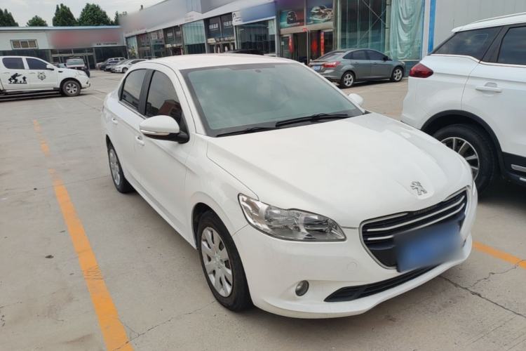 Used Peugeot 301 2016 1.6L Manual Comfort Edition Front Right 45 Deg