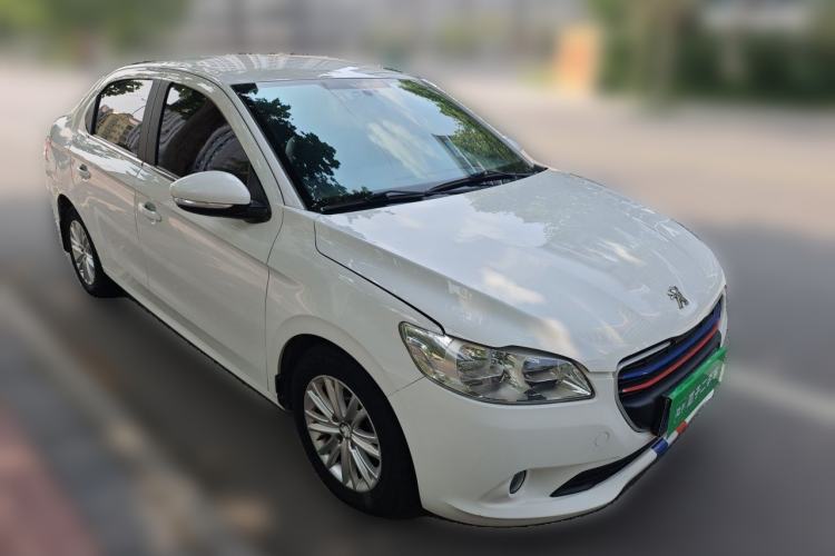 Used Peugeot 301 2016 1.6L Manual Happiness Edition Front Right 45 Deg