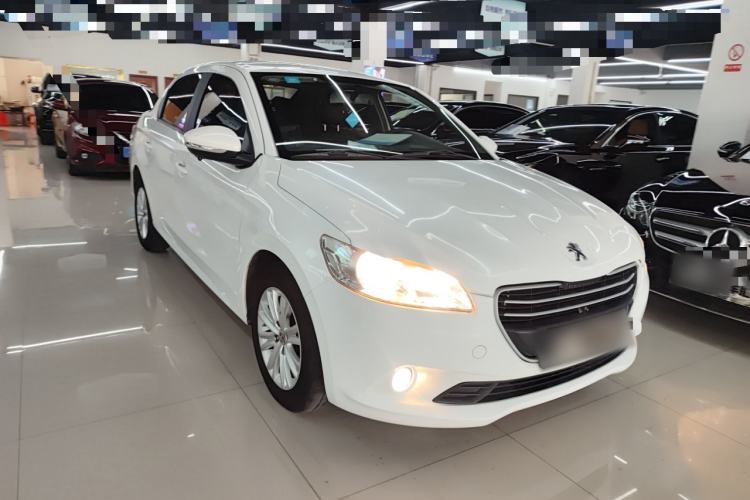 Used Peugeot 301 2016 1.6L Automatic Comfort Edition Front Right 45 Deg