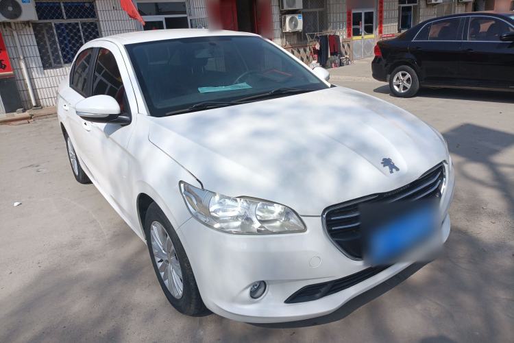 Used Peugeot 301 2016 1.6L Manual Happiness Edition Front Right 45 Deg