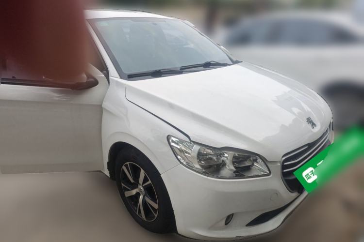 Used Peugeot 301 2016 1.6L Automatic Comfort Edition Front Right 45 Deg