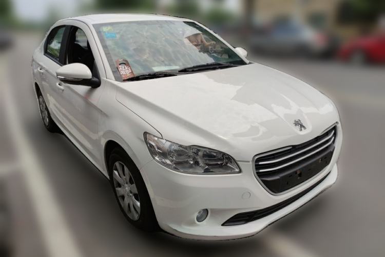 Used Peugeot 301 2016 1.6L Automatic Comfort Edition Front Right 45 Deg