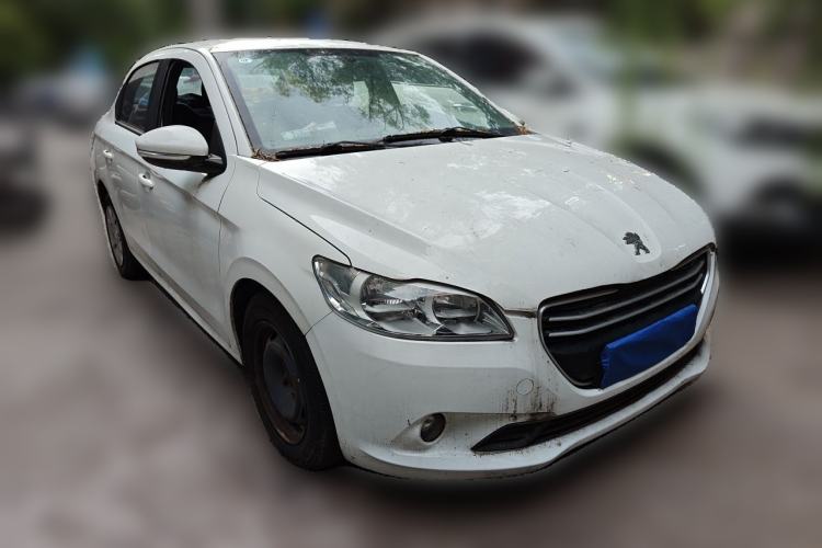 Used Peugeot 301 2016 1.6L Automatic Comfort Edition Front Right 45 Deg