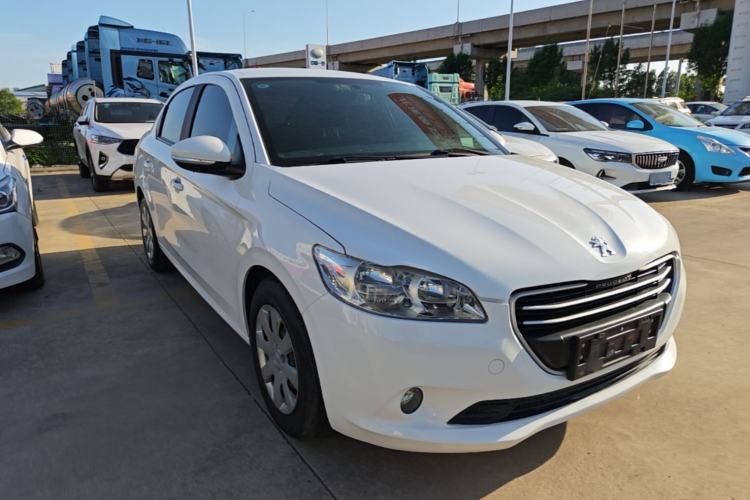 Used Peugeot 301 2016 1.6L Automatic Comfort Edition Front Right 45 Deg