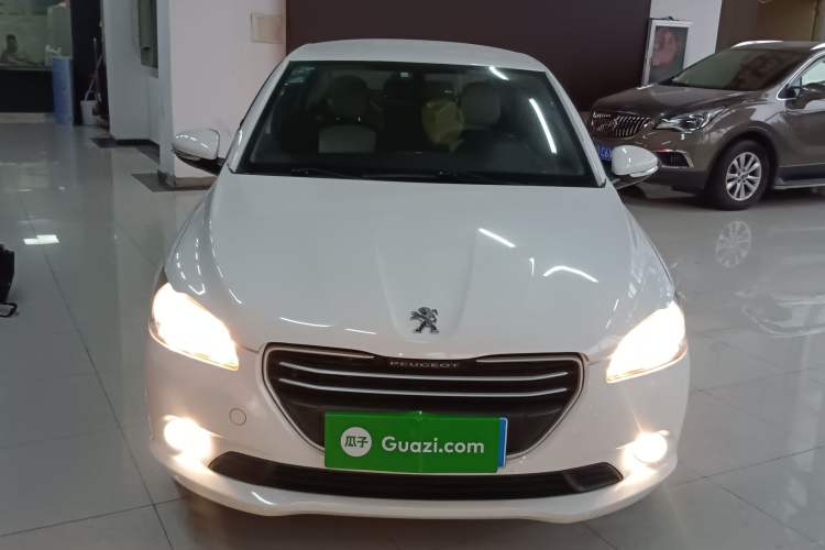 Used Peugeot 301 2016 1.6L Manual Comfort Edition Front