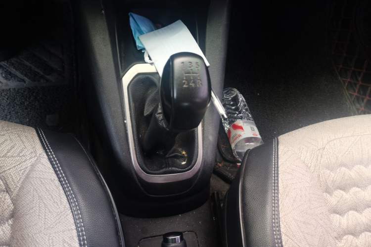 Used Peugeot 301 2016 1.6L Manual Comfort Edition Gear Lever