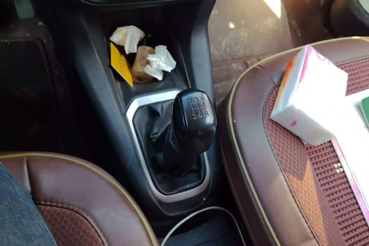 Used Peugeot 301 2016 1.6L Manual Comfort Edition Gear Lever