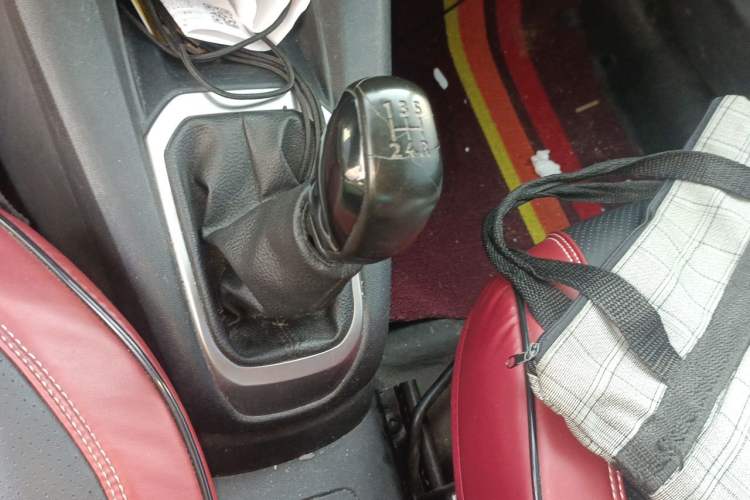 Used Peugeot 301 2016 1.6L Manual Happiness Edition Gear Lever