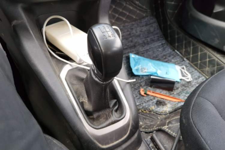 Used Peugeot 301 2016 1.6L Manual Happiness Edition Gear Lever