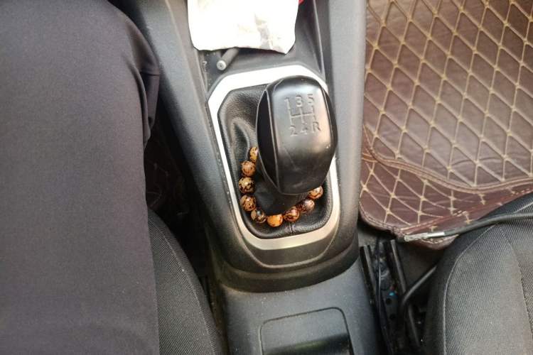 Used Peugeot 301 2016 1.6L Manual Comfort Edition Gear Lever